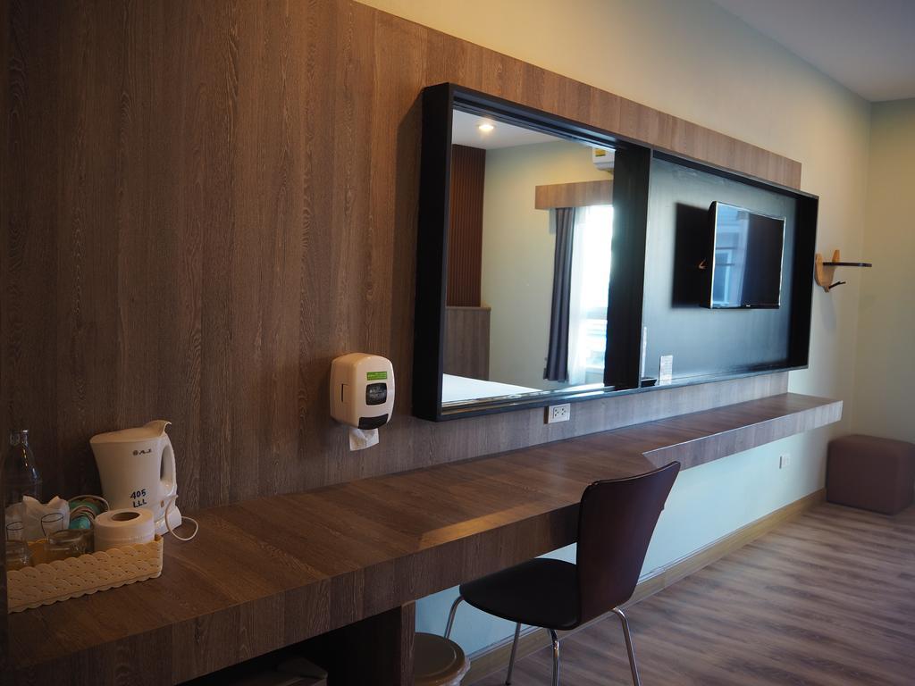 Hotel Le Lerts Living Кхон Каен Екстериор снимка